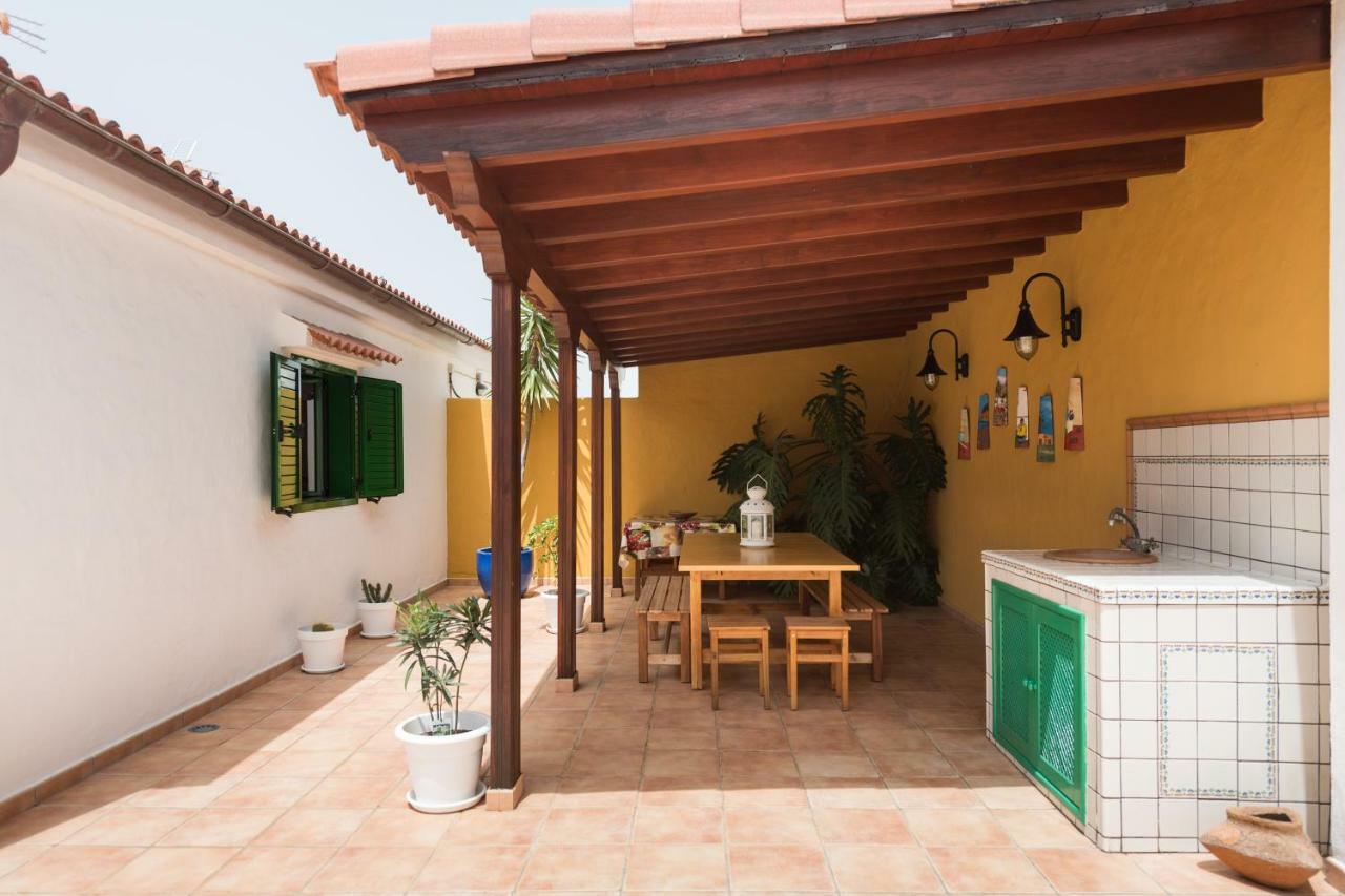 Casa Panchita -Maravillosas Vistas Al Mar Y Montana Agaete  Buitenkant foto